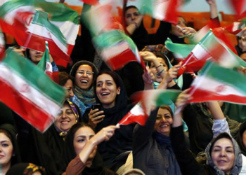 Iranian female fans