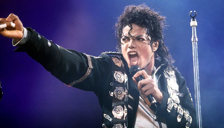 Michael Jackson’s Name Quietly Removed From MTV VMA Award