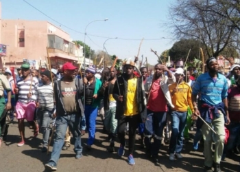 South Africans Protesting, want foriegners to leave