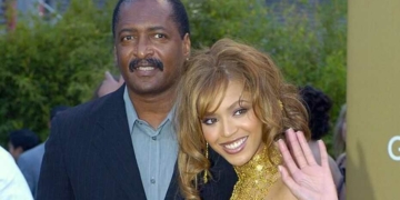 Mathew Knowles and daughter, Beyonce Knowles