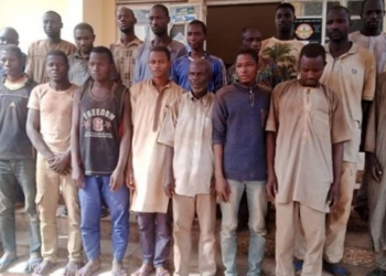 Cross section picture of rescued victims of kidnapping