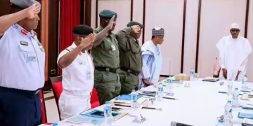 Cross section photo of President Buhari and Service Chiefs
