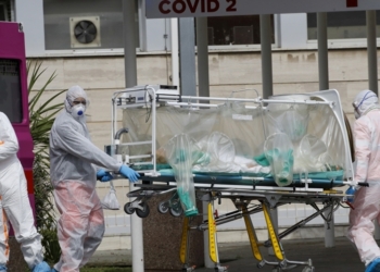 Nine doctors die after contracting coronavirus from patients