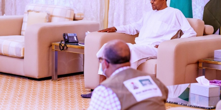 BREAKING: Presidency releases video of Buhari receiving Health Minister, NCDC DG