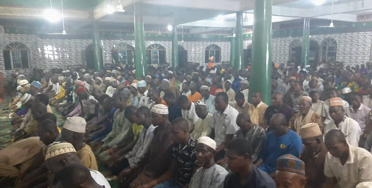 300 angry Muslims attack Lagos State Govt. Coronavirus taskforce at Agege Central taskforce