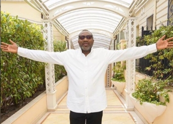 Femi Otedola honours pledge of N1bn donation to fight covid-19, calls on others to fulfill their pledges