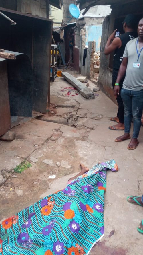 Building collapses and kills child in Onitsha