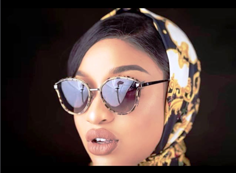 Nollywood actress, Tonto Dikeh narrates how she was stabbed by a hungry man during her giveaway on the streets
