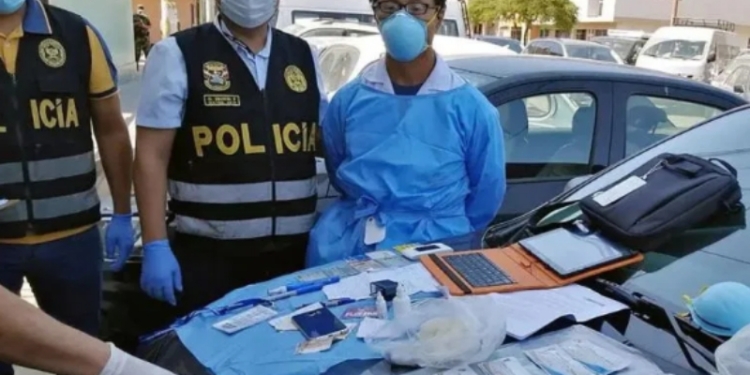Police arrest Chinese man for illegal COVID-19 testing