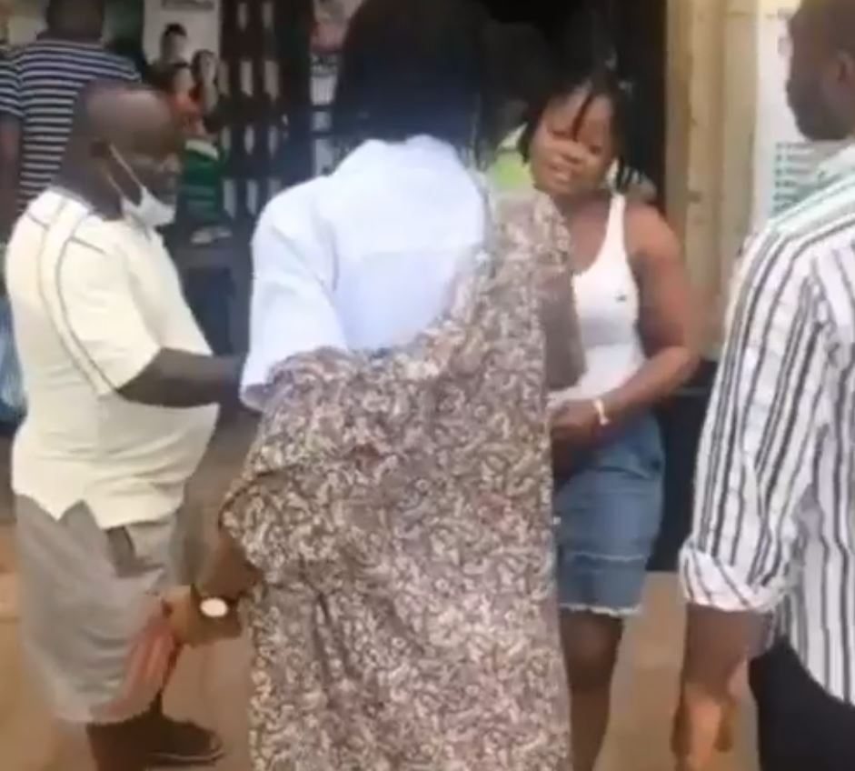 VIDEO: Pretty Lady stripped, embarrassed for stealing milk, other petty items from a Pharmacy in delta State