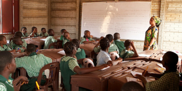 COVID-19: FG disowns Nov resumption announcement for schools