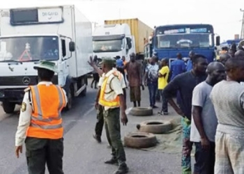 Two dead and six injured in Lagos-Ibadan Expressway accident