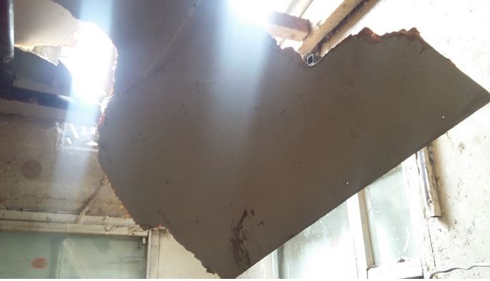 Landlord Removes Tenant's Door And Roof Over Unpaid Rent Amid Coronavirus Lockdown