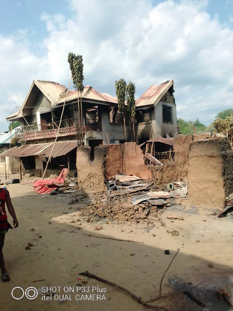 PHOTOS: Four killed, houses burnt in Anambra boundary clash