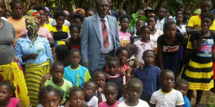 PHOTOS: Man who had 281 children from 47 wives dies at 73
