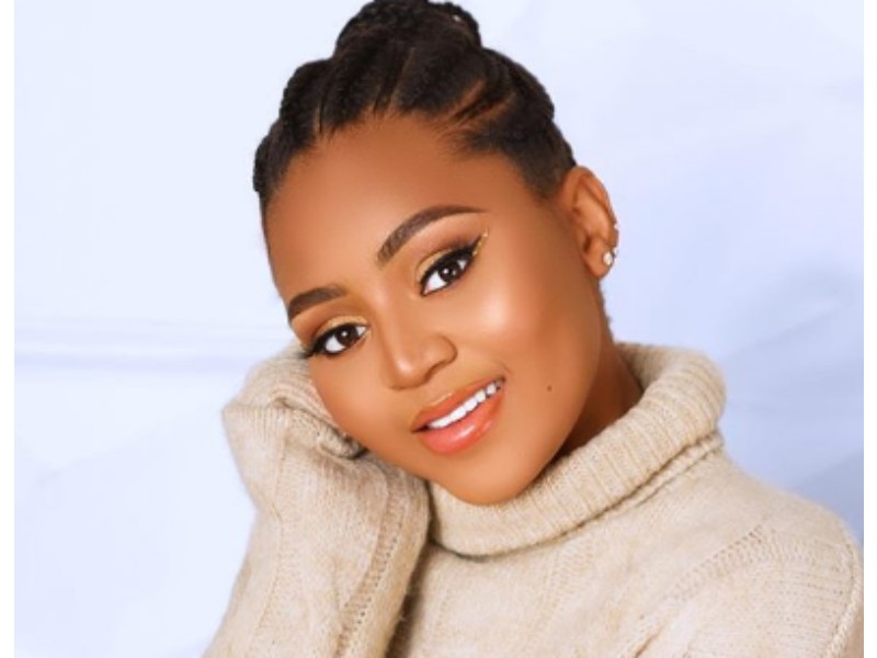 Beautiful Actress, Regina Daniels is an 'expectant mother', this Photo  shoot proves it all