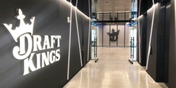 Here are 3 Things You Need To Know About DraftKings
