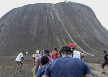 Hiker Dies After Falling Off A Mountain In Abuja (Video)