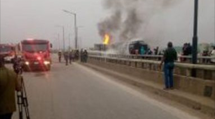 Lagos FRSC diverts traffic after tankers explode on Lagos-Ibadan Expressway
