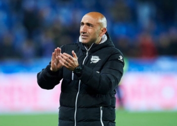 Struggling Espanyol sack third coach Fernandez