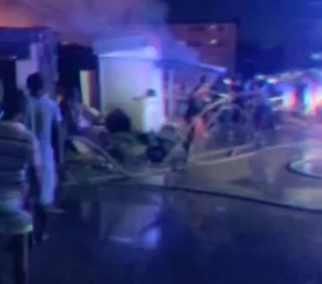 VIDEO: Traders lament loss as fire razes 11 shops, destroys good worth millions in Lagos