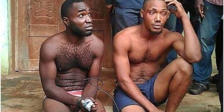 Abia community nabs suspected armed robbers, recovers gun and bullets