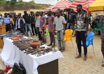 Police arrest 7-man criminal gang for multiple bank robbers in Ekiti and Ondo states