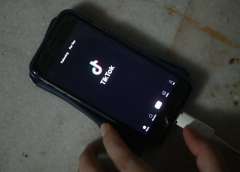 Amazon asks employees to delete TikTok as US, Australia consider blocking app over "security risk"