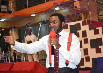 FLASHBACK: The same pastor who reportedly bought Dubai property for Magu 'prophesied' Buhari will retain him