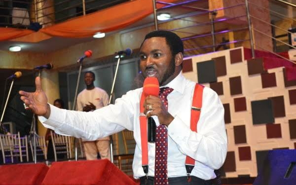 FLASHBACK: The same pastor who reportedly bought Dubai property for Magu 'prophesied' Buhari will retain him