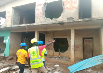 PHOTOS: Tragedy as another building partially collapses in Lagos