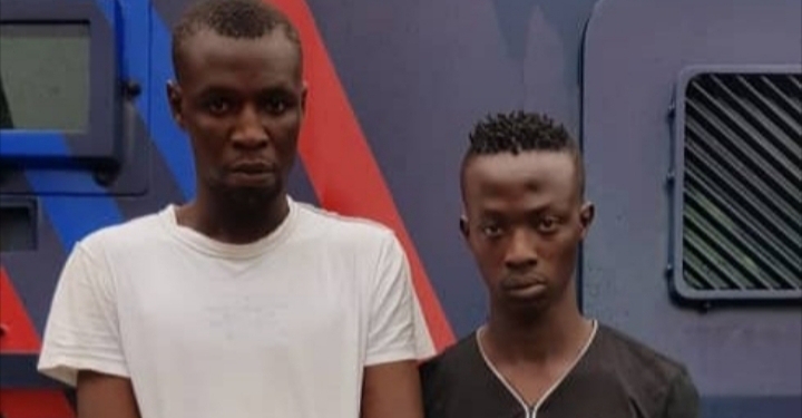Two traffic robbery suspects arrested and stolen phones recovered by police