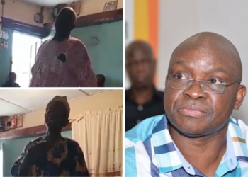 VIDEO: Fayose-led Ekiti PDP camp takes secret oath ahead of congress