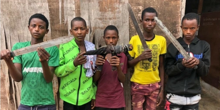 Ogun Police parade five teenage suspected armed robbers