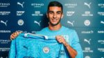 Manchester City sign winger Ferran Torres