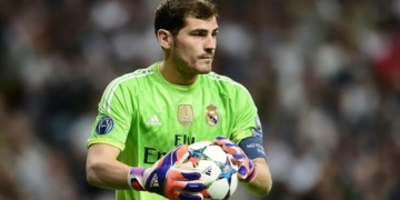 Real Madrid Legend Casillas Announces Retirement From Football