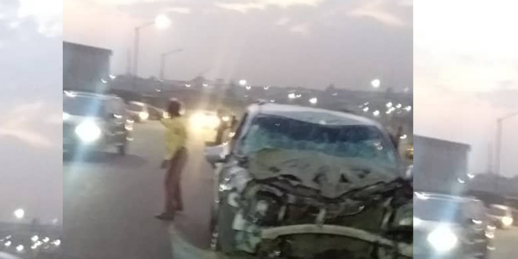 Three die as SUV runs into trailer in Lagos