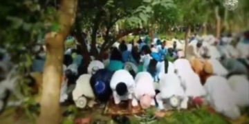 PHOTOS: Boko Haram releases footage of members observing Eid Al-Adha prayer in Niger