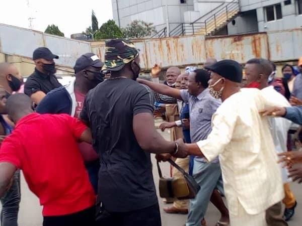 Suspected hoodlums attack protesting pensioners at Imo government house