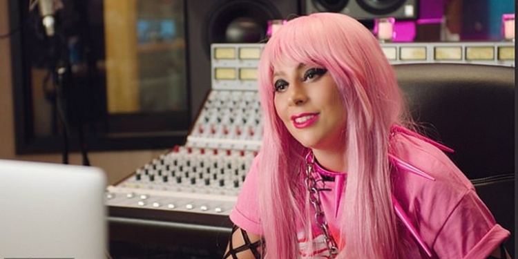 'I have mental issues, I can't always control what my brain does' - Lady Gaga reveals