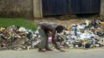 One-arm lunatic stabs trader to death in Uyo