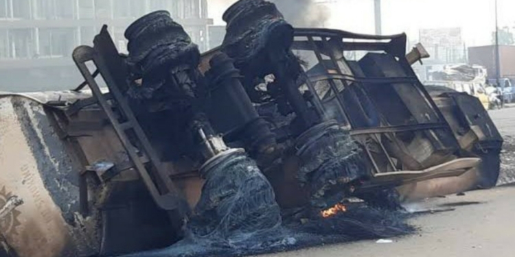 Two die as petrol laden tanker, truck explode after collision in Osun