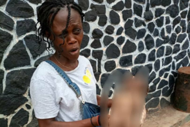Lady dumps new baby inside toilet in Anambra - graphic photo