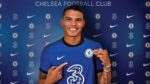 Chelsea sign PSG captain Thiago Silva