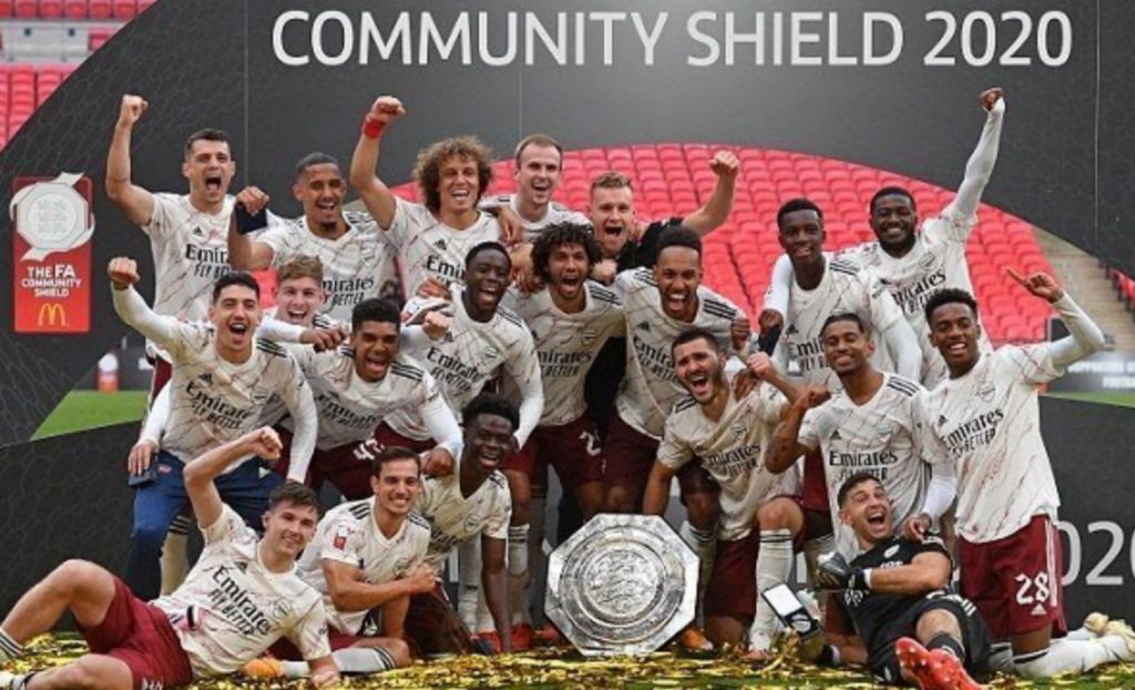 Arsenal beat Liverpool on penalties to win Community Shield