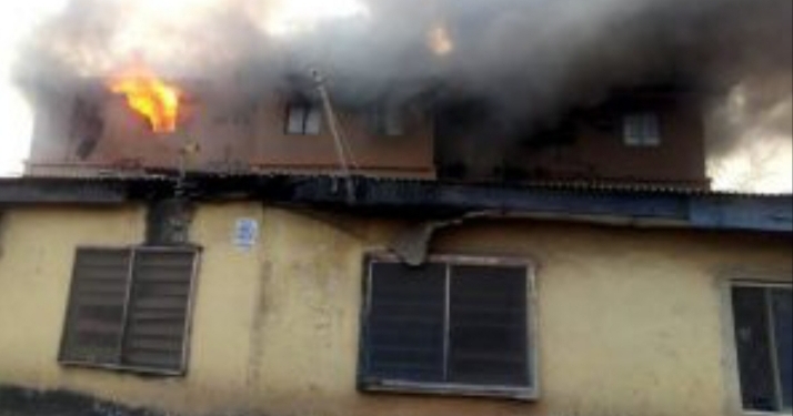 BREAKING: Fire engulfs one-storey building in Lagos