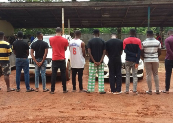 EFCC arrests 14 suspected fraudsters, seizes 8 cars in Anambra