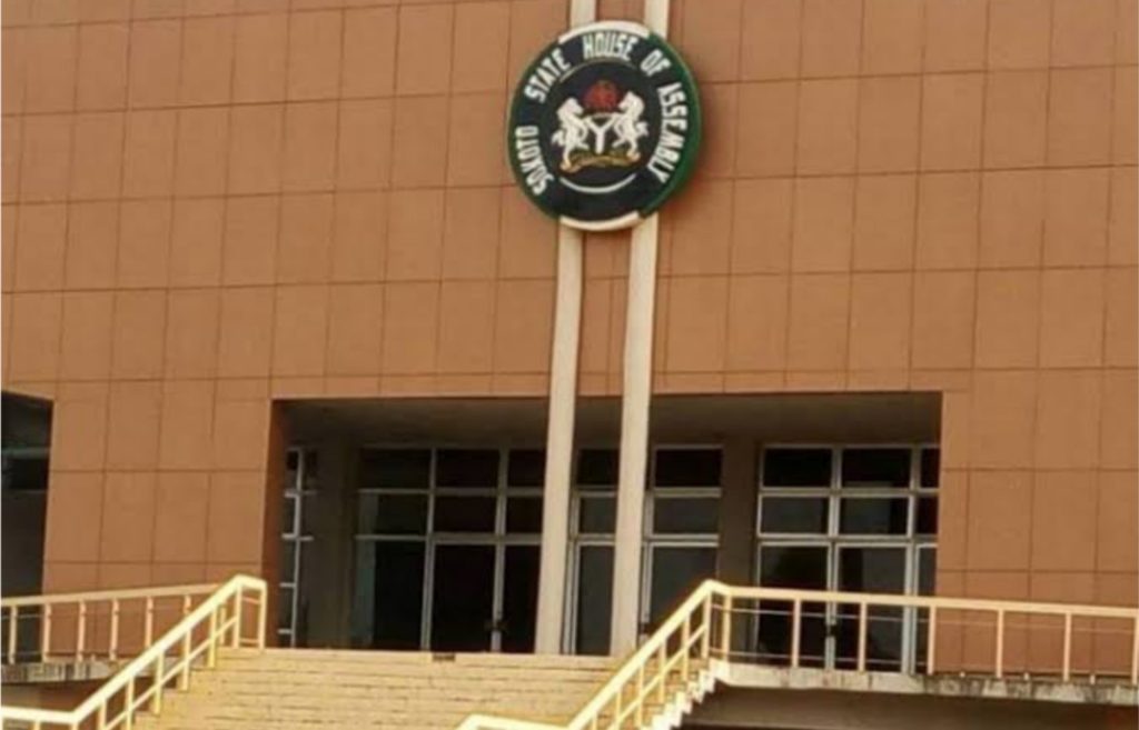 Sokoto assembly screens, confirms two nominees as commissioners