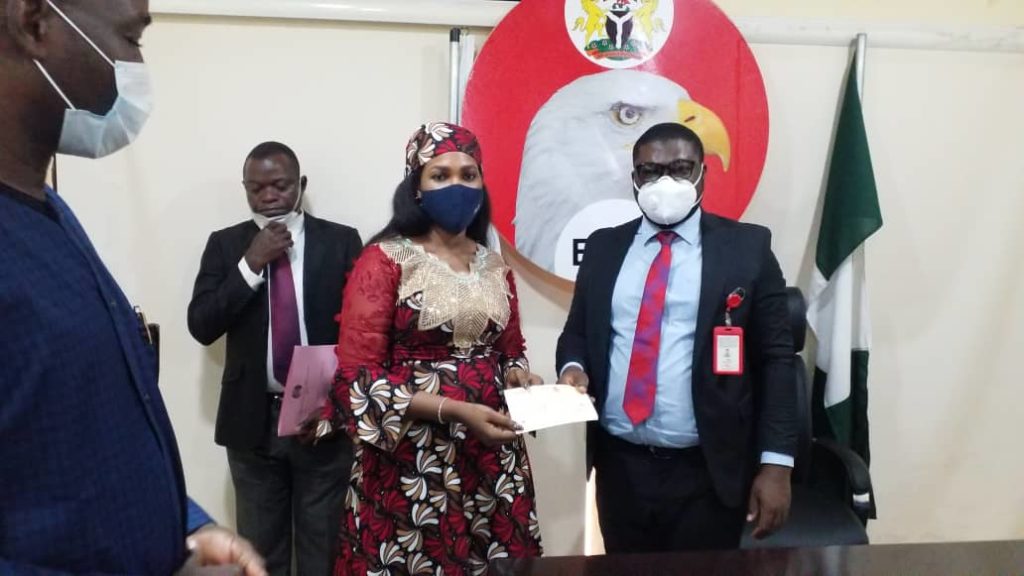 Kwara receives N147m recovered looted funds from EFCC