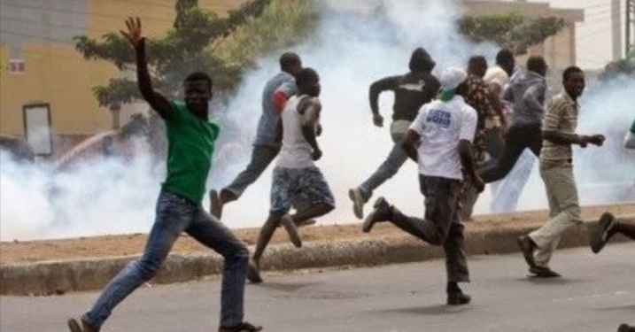 One injured as suspected hoodlums attack Lagos monarch